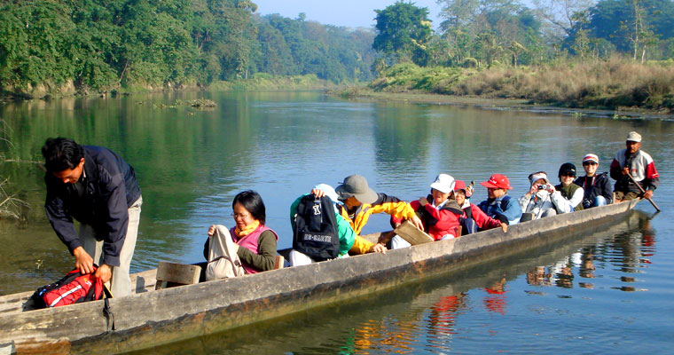 boating in phewa lake